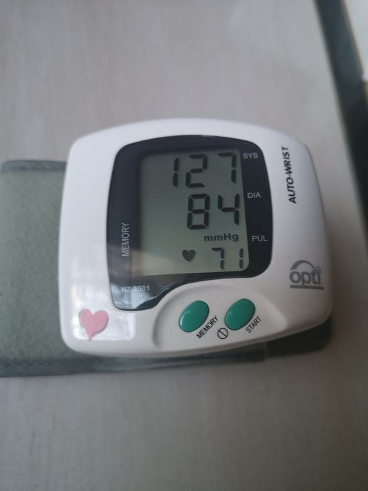 Ciśnieniomierz nadgarstkowy