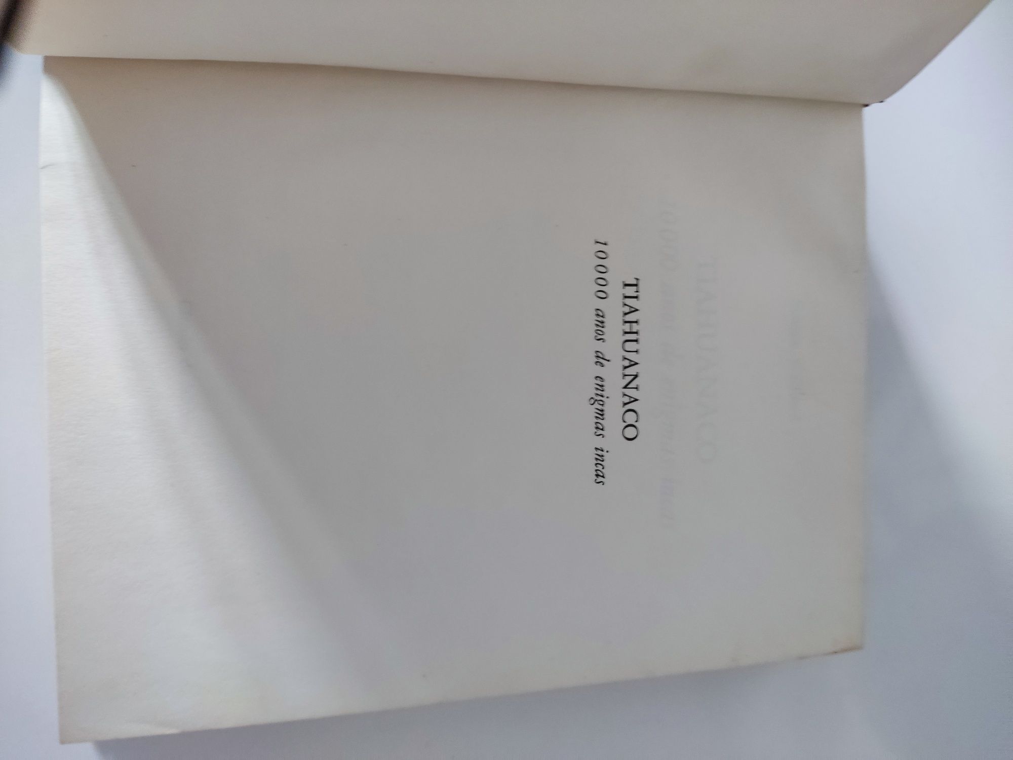 Livro Tiahuanaco de Simone Waisbard