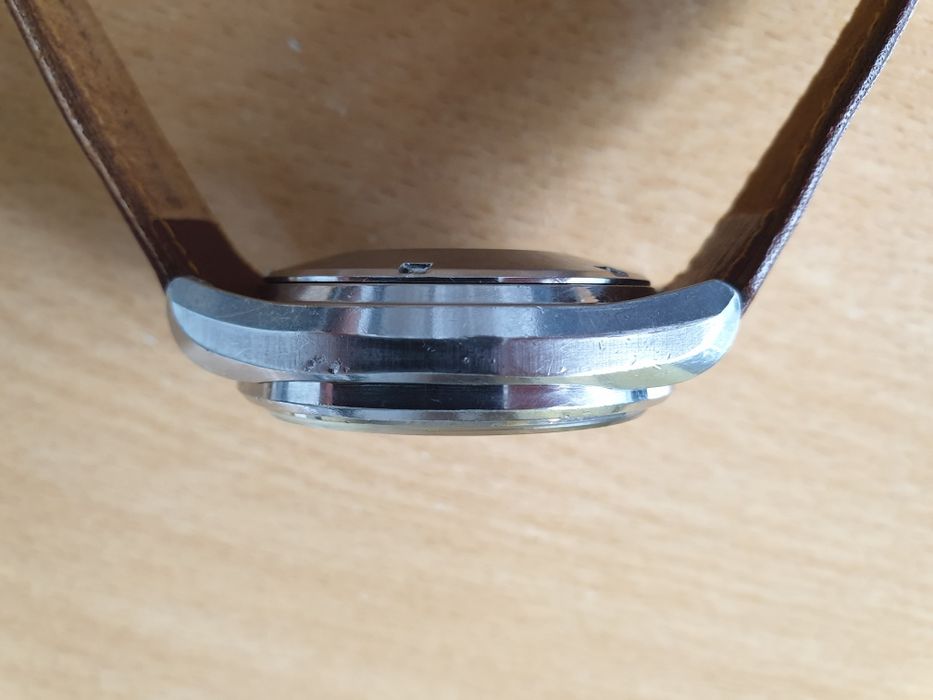 Relógio cronógrafo Seiko modelo Jumbo movimento 6138