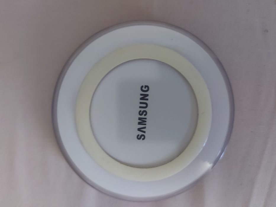 Vende se carregador Samsung