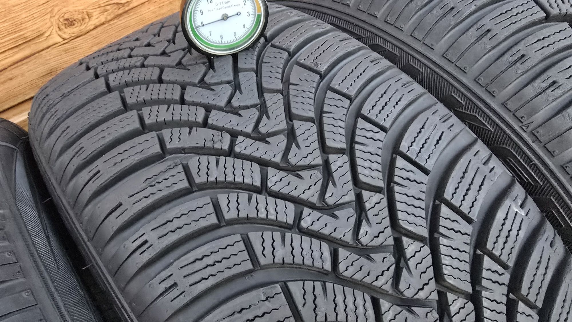 Opony 215/50R17 zimowe Falken. Jak nowe 8mm. Wysyłka, montaż.
