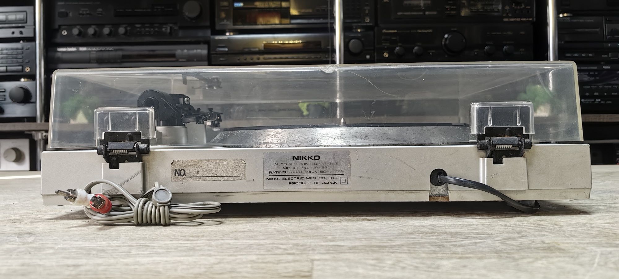 Вініловий програвач Nikko NP-390
