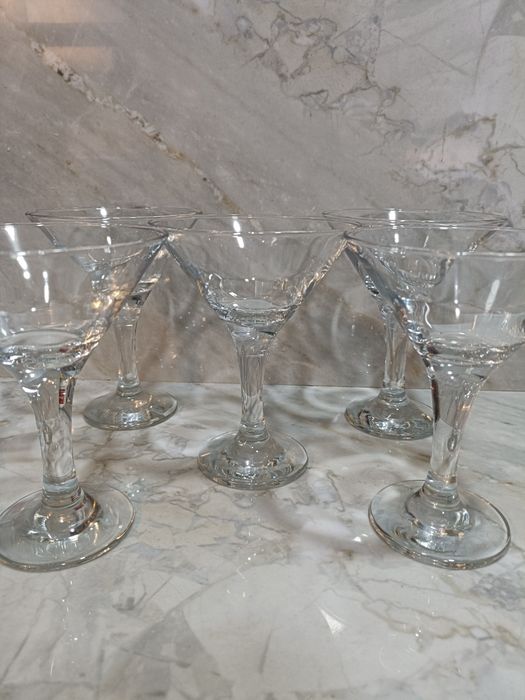 Бокалы для мартини, котельные. Бокали для напоїв, мартіні, коктелів