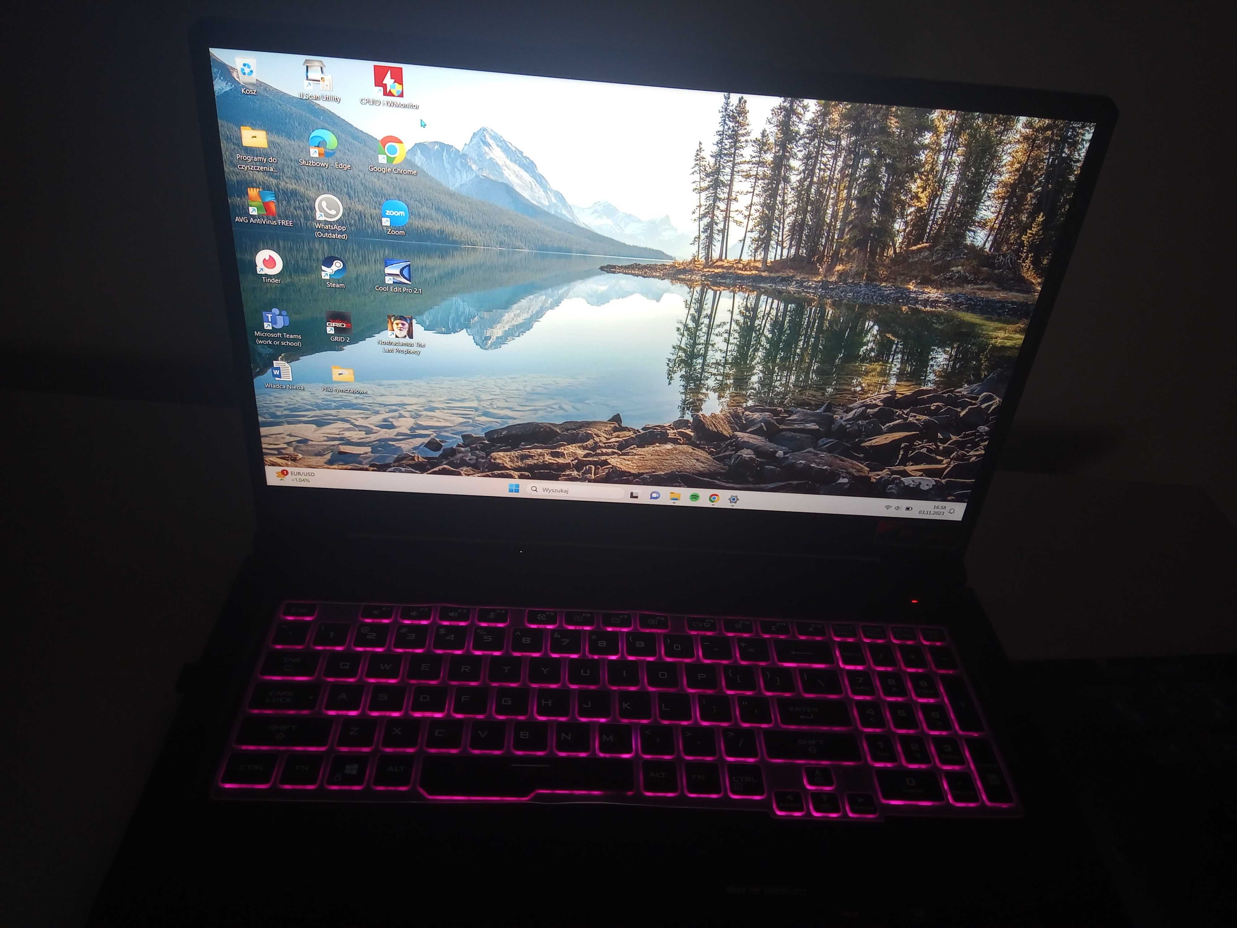 Mocny laptop ASUS TUF Gaming A17 FA706 + bonusy