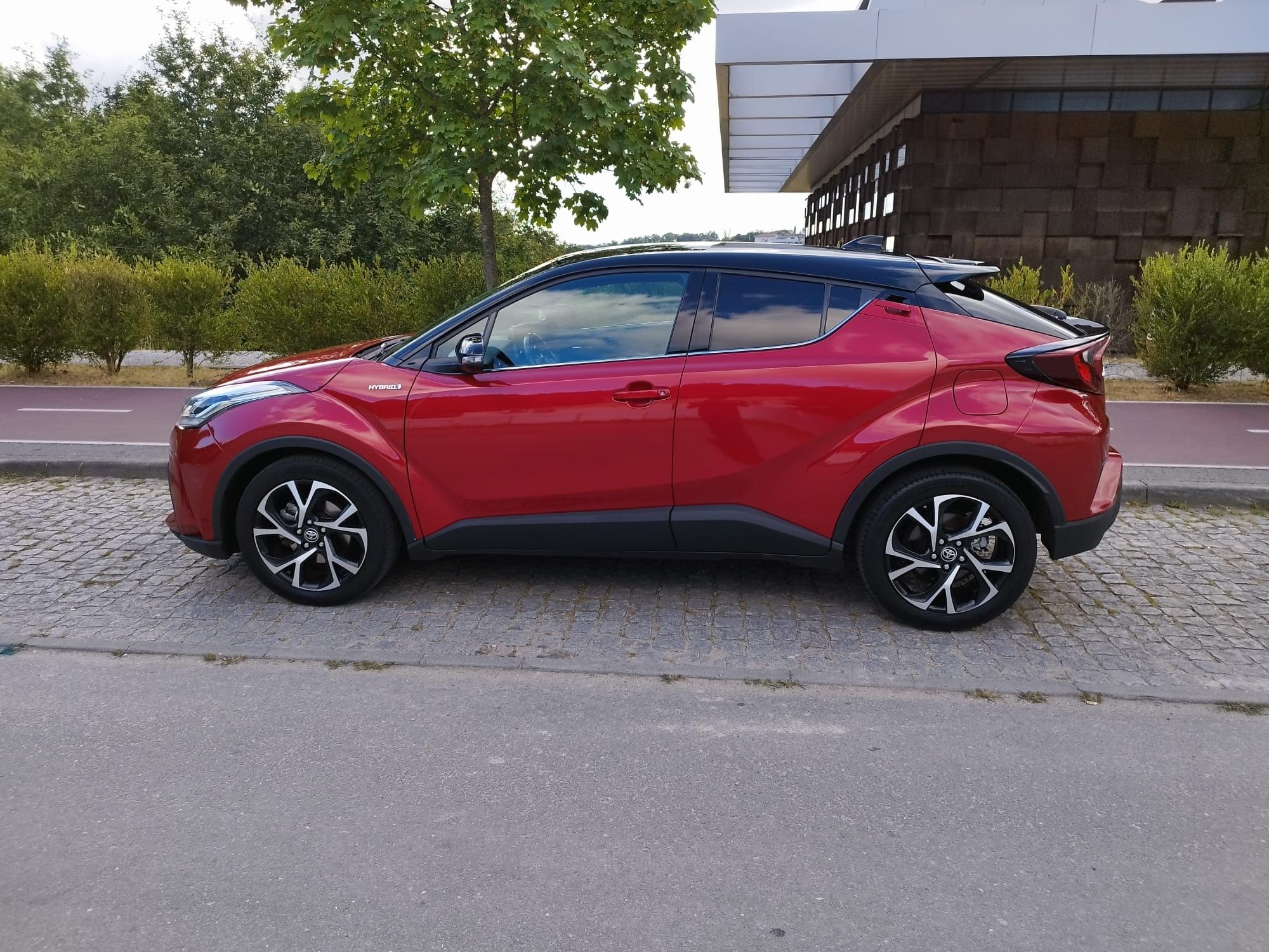 Toyota C-HR 1.8 Hybrid