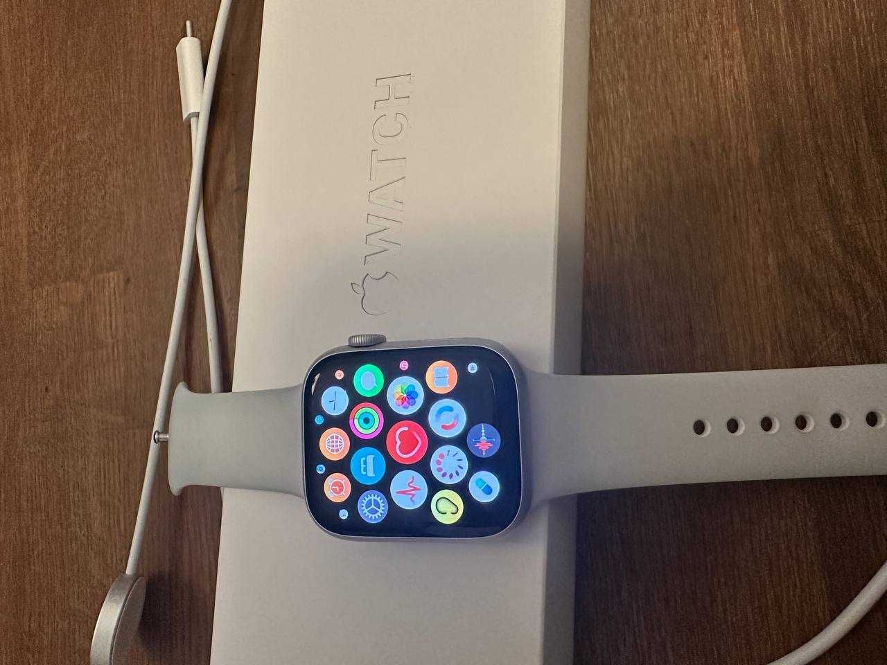 Apple Watch Series 8 45mm