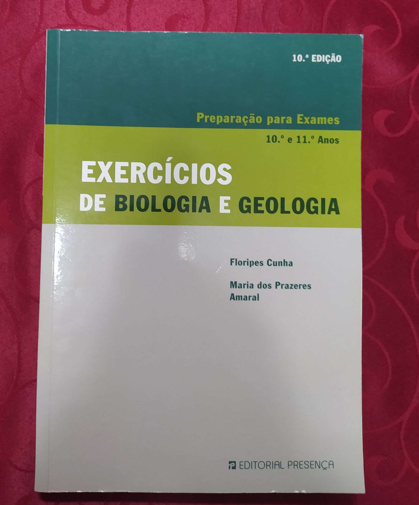 Livro de exercícios de exame de Biologia e geologia de