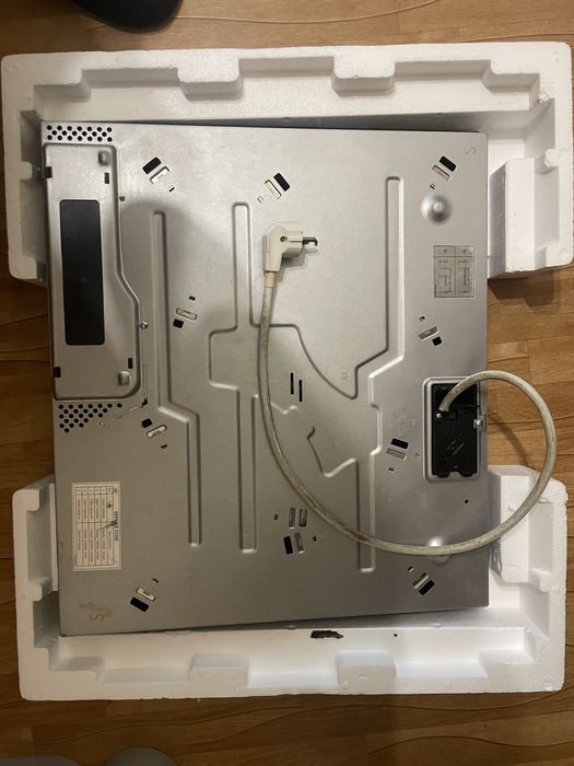 Варильна поверхня електрична Samsung NZ64T3506AK на запчастини