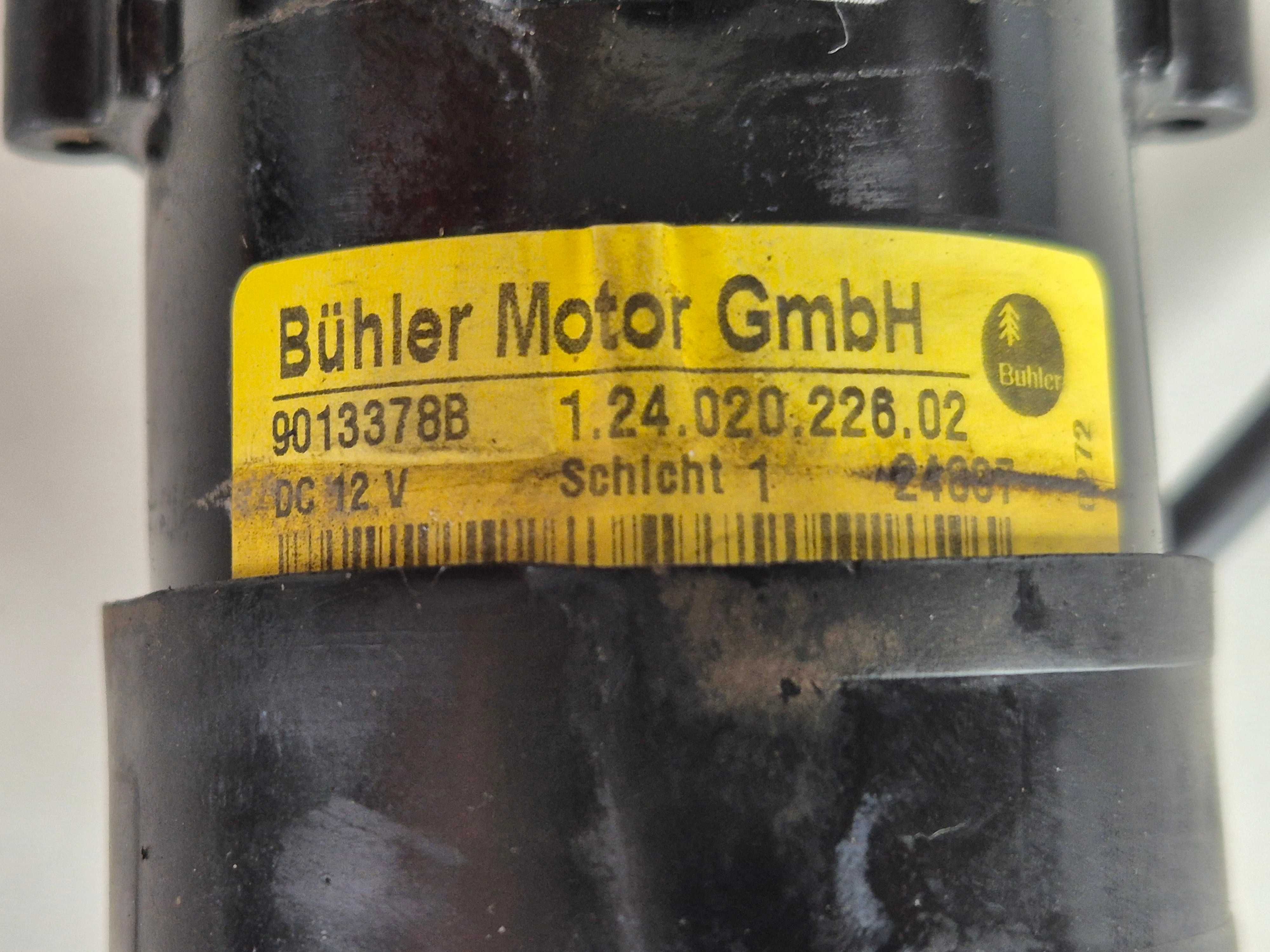 volvo V70 II S60 2.4 D5 elektryczna pompa pompka wody płynu chłodzenia