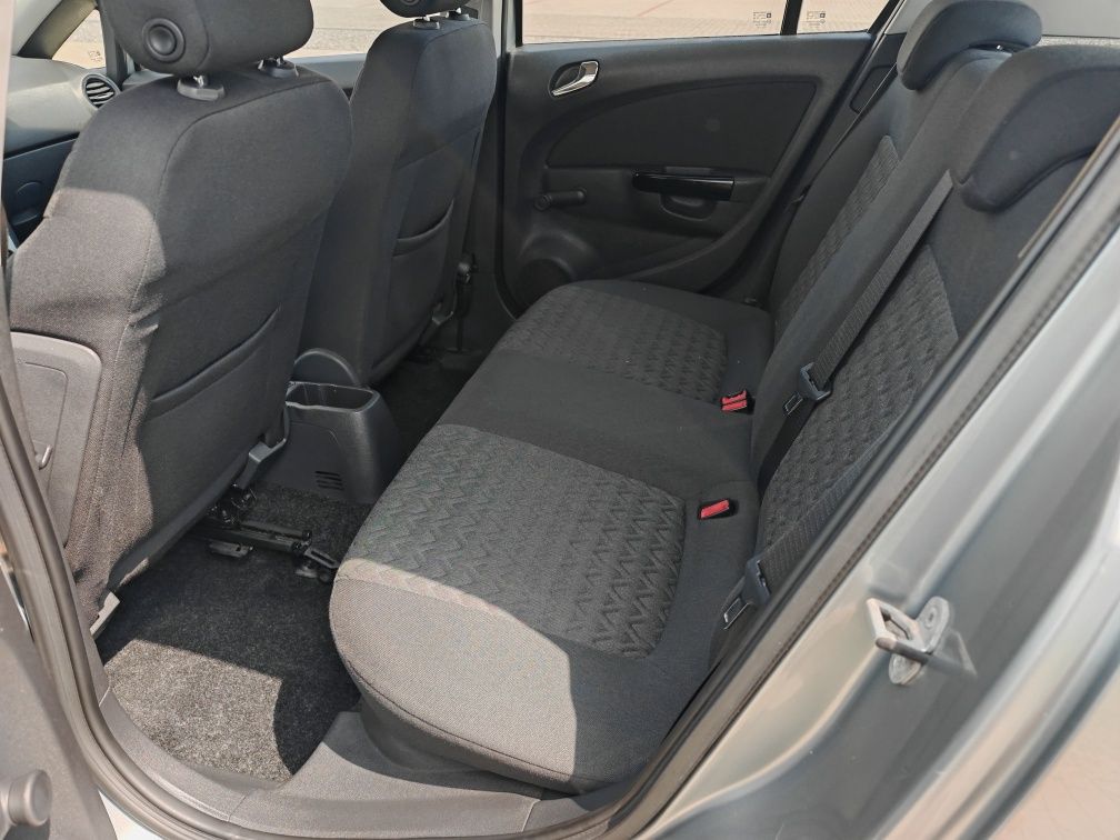 Opel Corsa 1.3d / lift / isofix / KLIMA / super stan