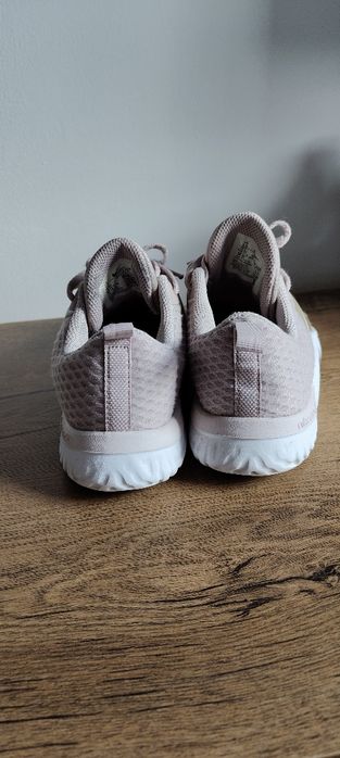 Adidasy dziewczęce "Nike"-36