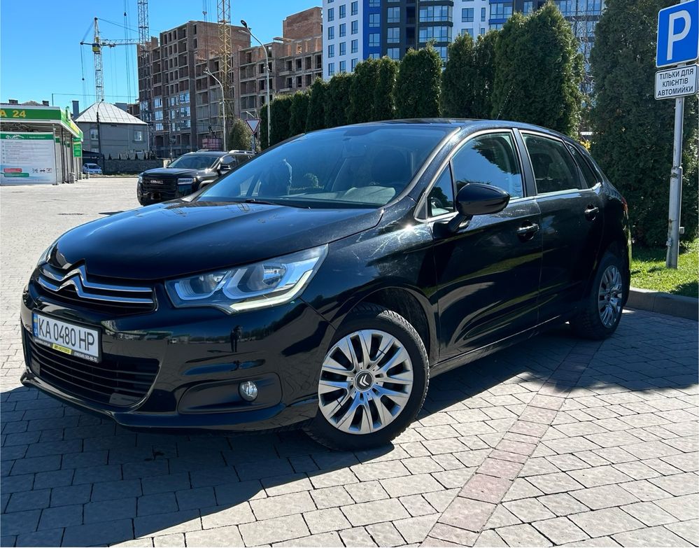 Citroen C4 2016 1.6 л