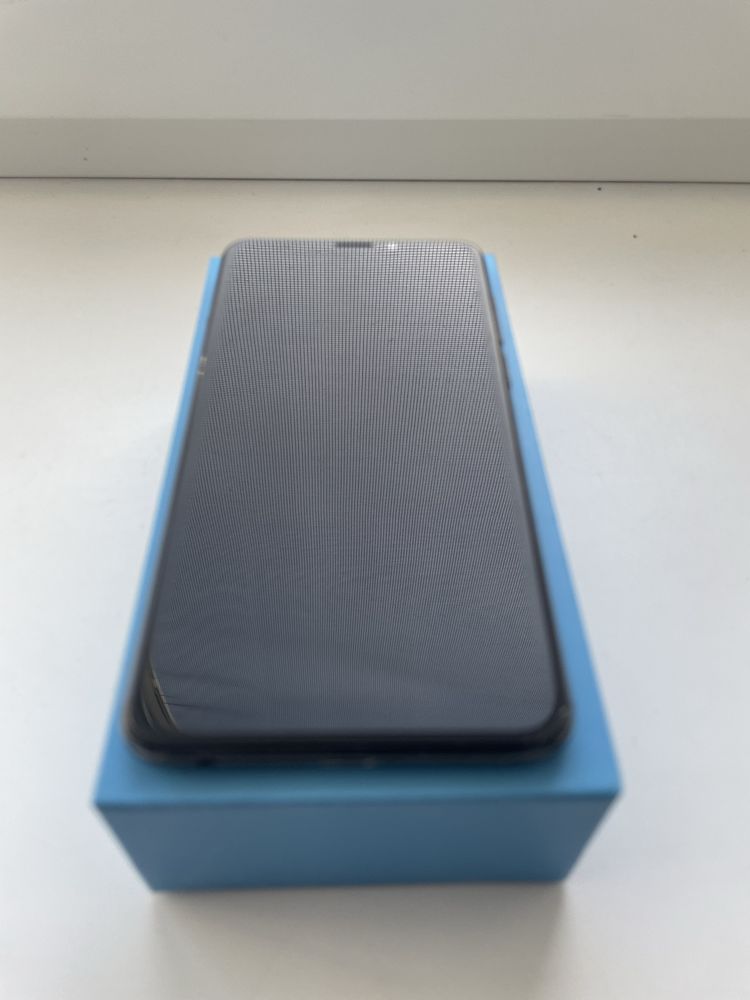 Meizu m8(заблокований)