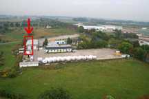 Hala 210m2 + miejsca parkingowe 300m2 + pom. magazynowe 36m2