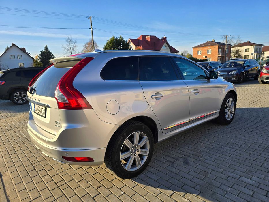 Volvo XC60 T5 AWD 2.0 245km INSCRIPTION, nieduży przebieg, stan BDB
