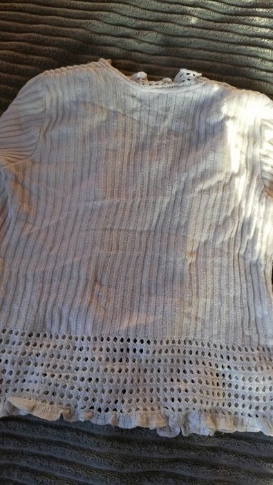 Sweterek ażurowy biały 146