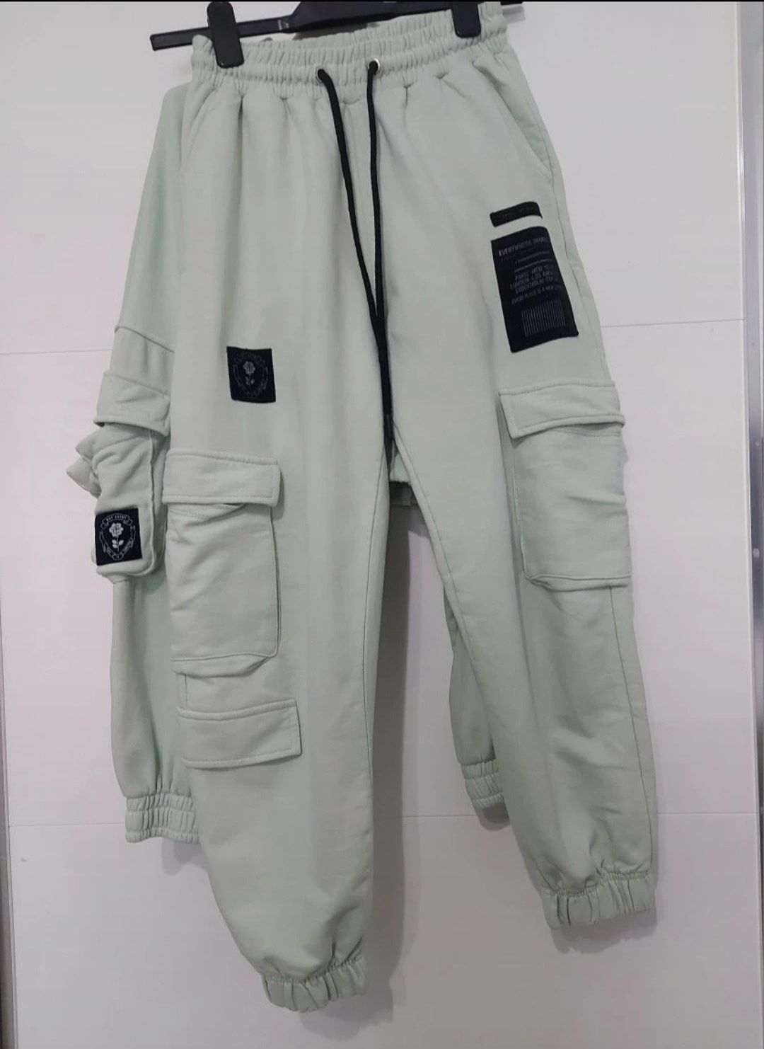 Komplet bluza i joggersy Bershka dres bawełniany dwuczęściowy r.S/36