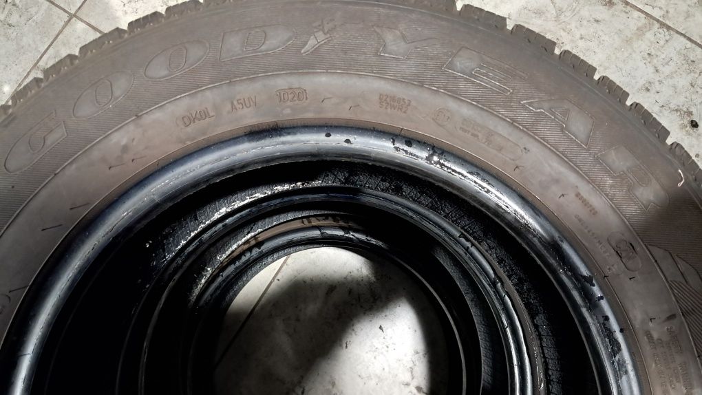 215/65R16C 109/107T Goodyear cargo ultraGrip