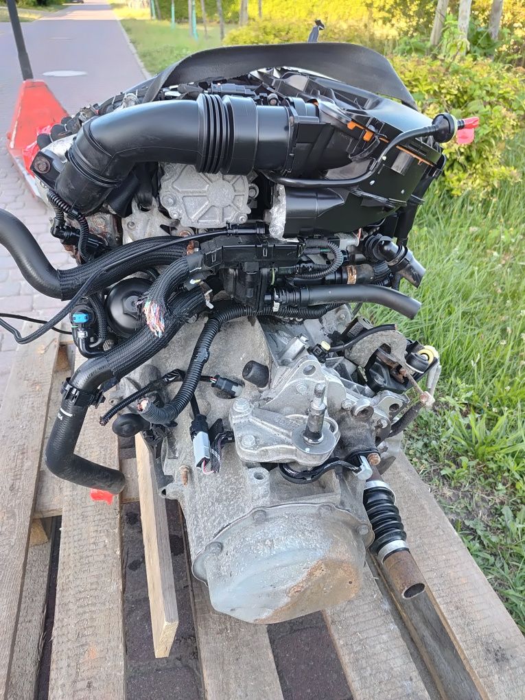 Silnik kompletny Peugeot Partner Citroen 1.6HDI 10JBFP motor engine