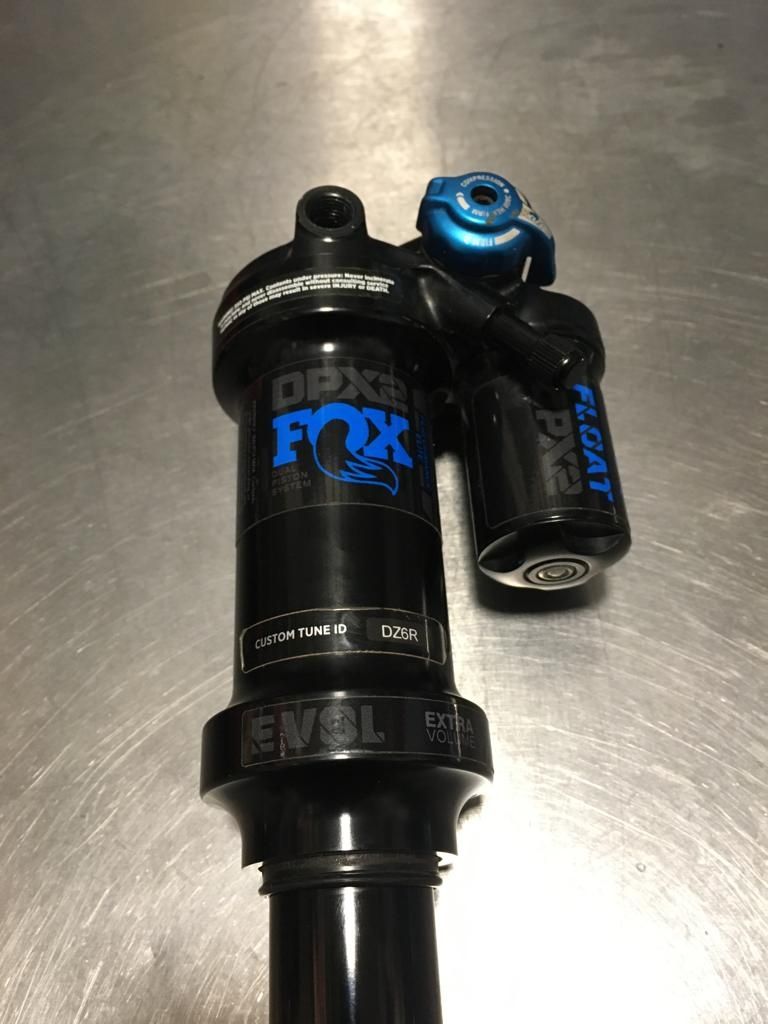 Amortecedores FOX DPX2 e DPS