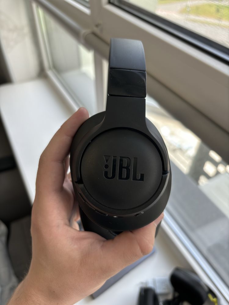 Нові JBL Tune 710BT!