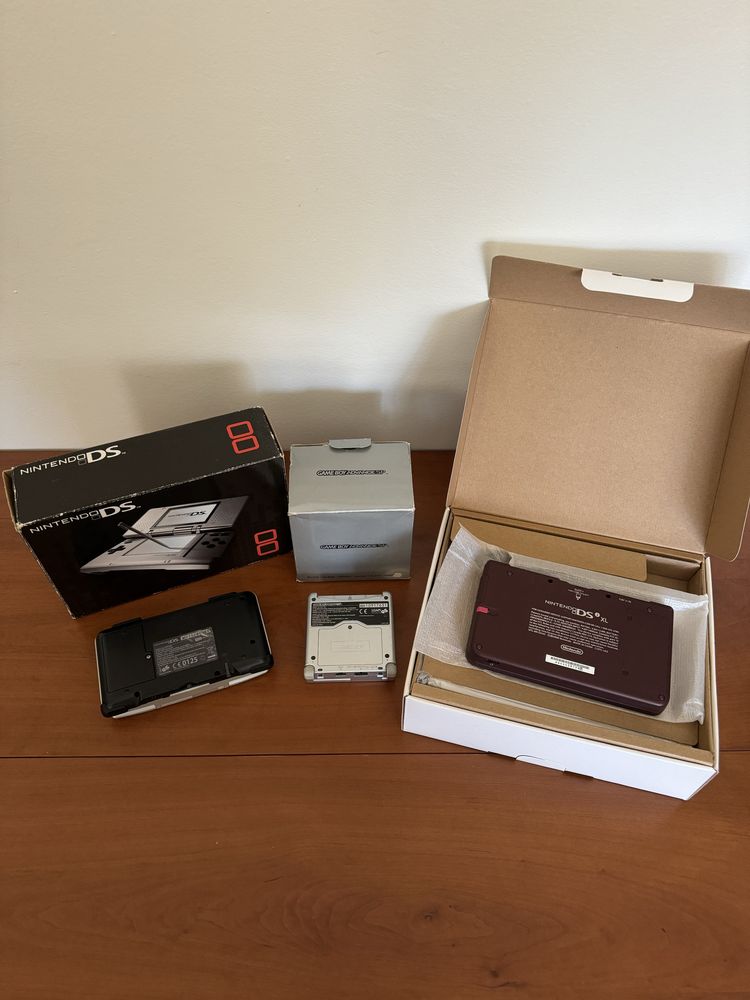 Consolas Nintendo e PlayStation (PSP)