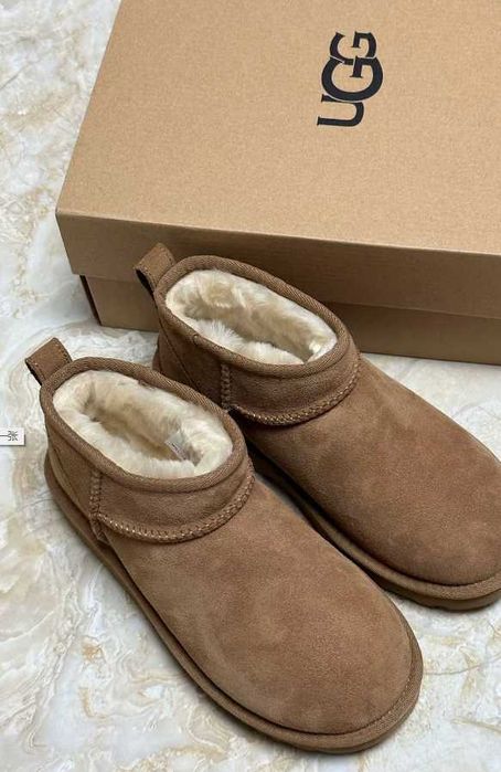 "Buty Trampki" UGG_Classic_UltraMini R.38
