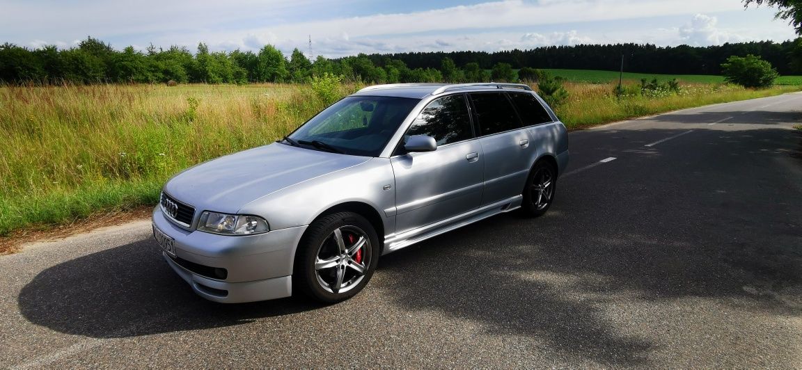 AUDI A4B5 1.9TDI 115KM 2001r
