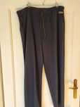 Spodnie damskie dresowe 46/48