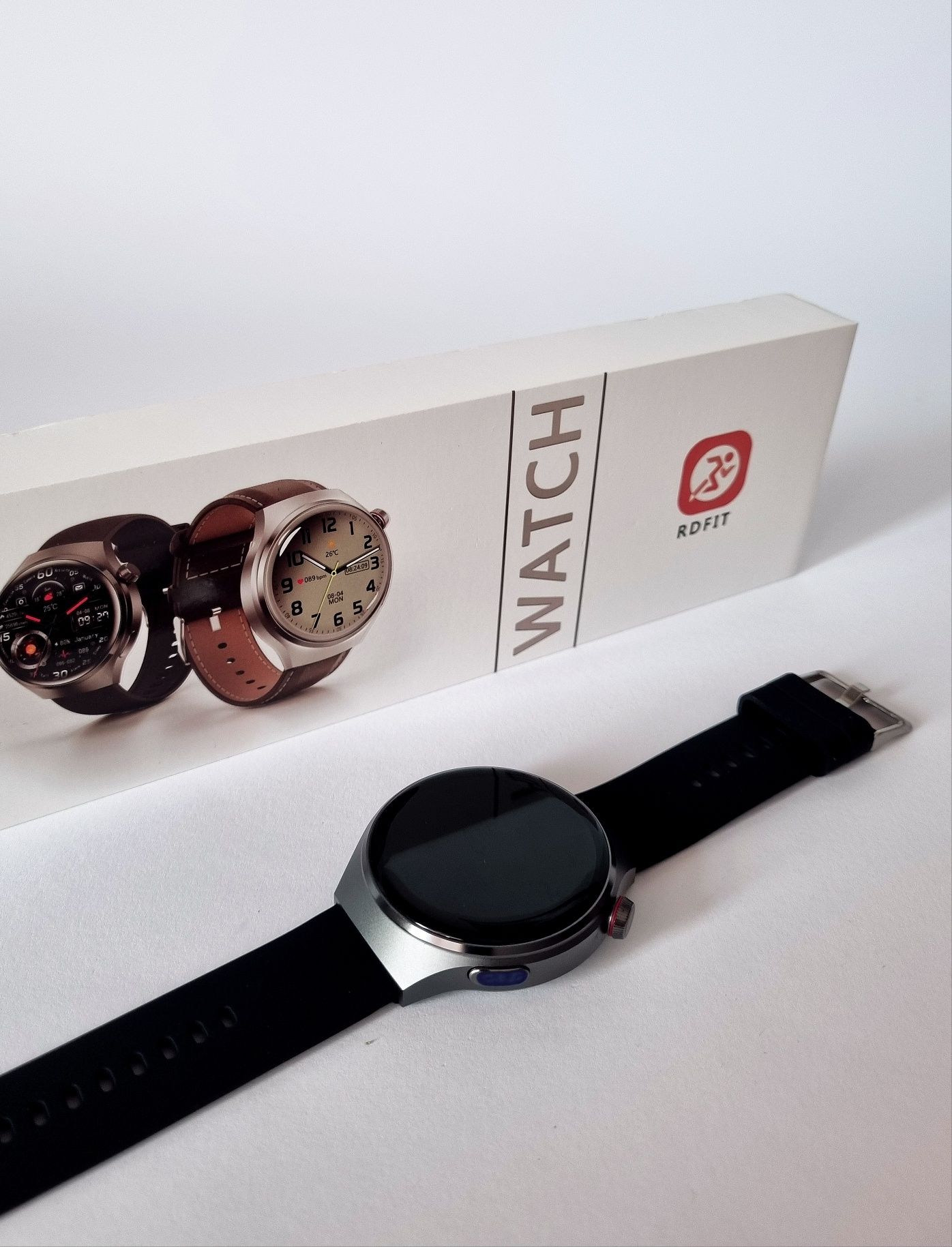 Smartwatch GT5 Pro z ładowarką