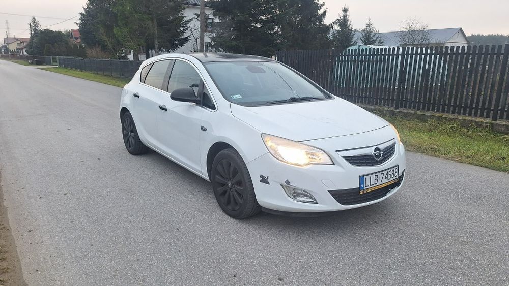Opel Astra J 1.4T