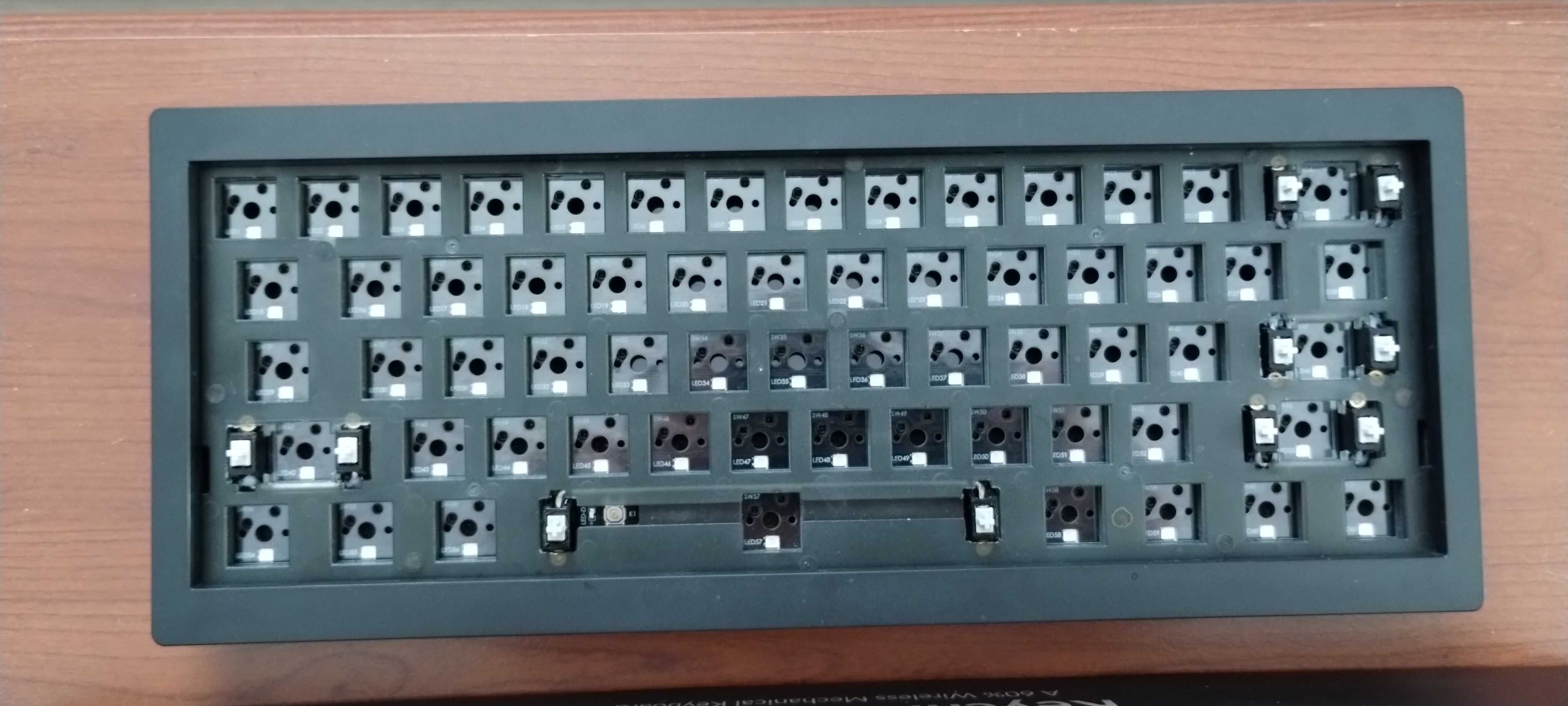 Klawiatura Keychron V4 Max barebone