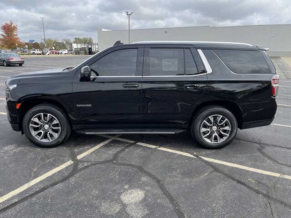 Chevrolet Tahoe LT      2022
