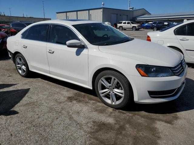 Volkswagen Passat SE 2015