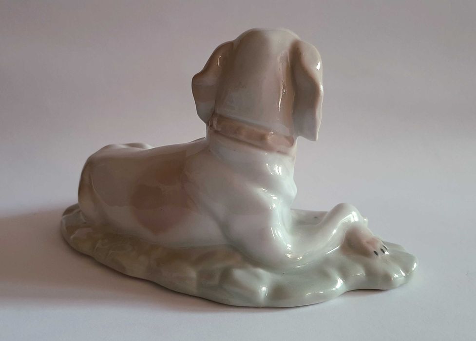 figurka pies porcelana Sanbo