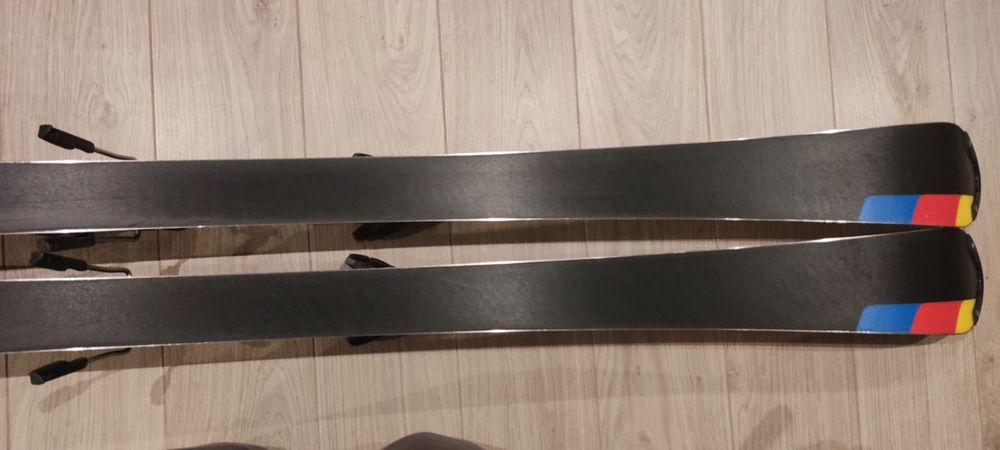 Narty Salomon Streetracer 10 155cm