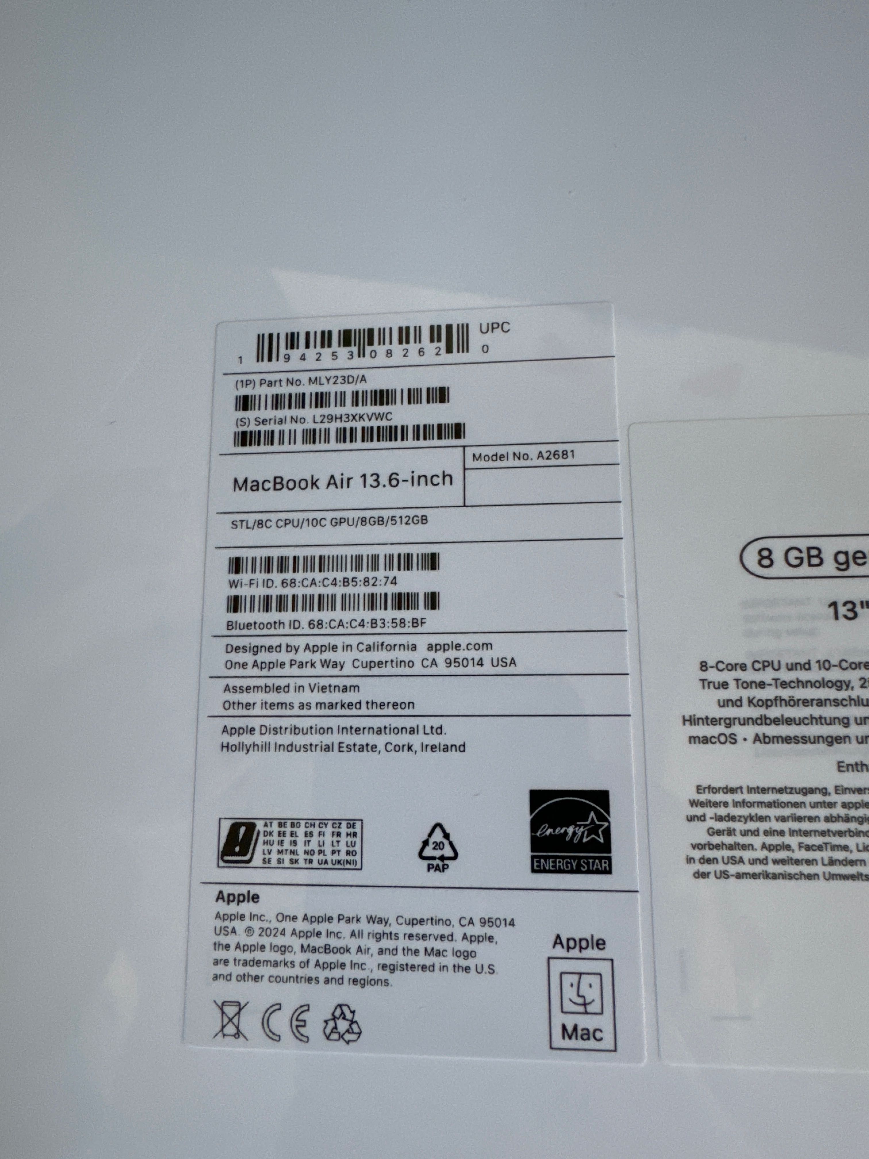 MacBook Air 13  (512GB) MLY23D/A