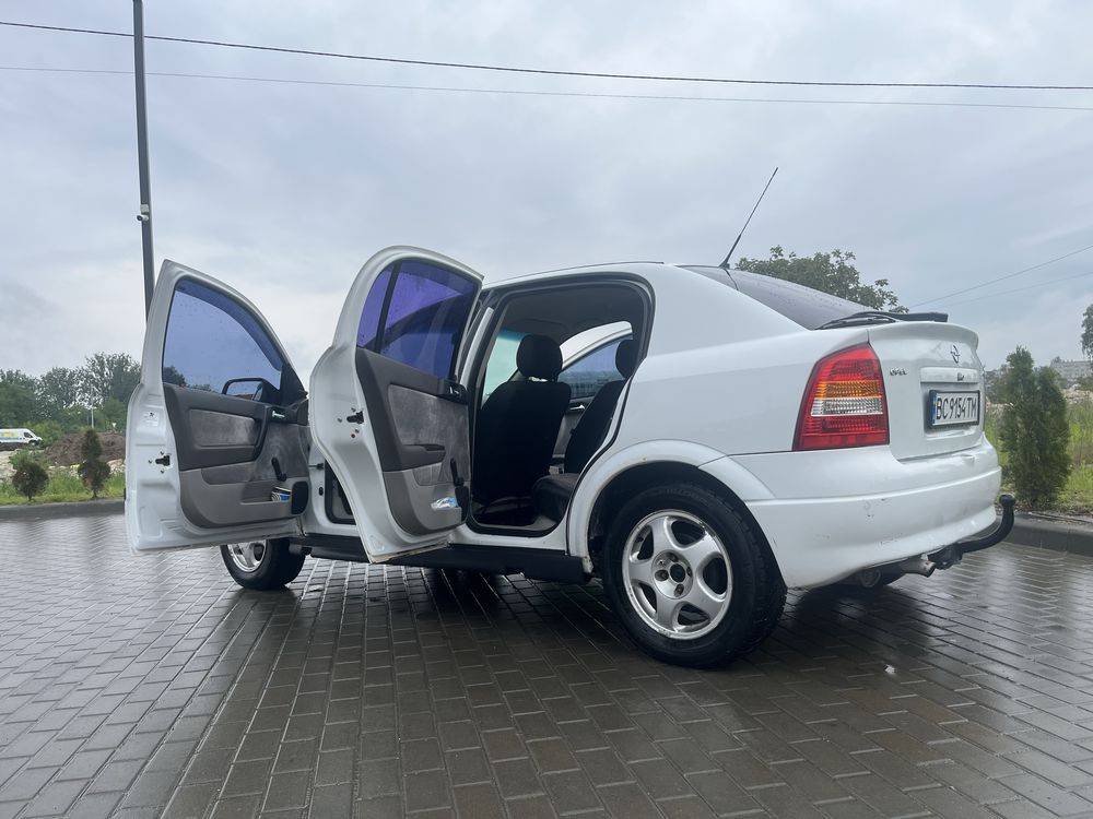 Opel Astra 1.6 2001 рік