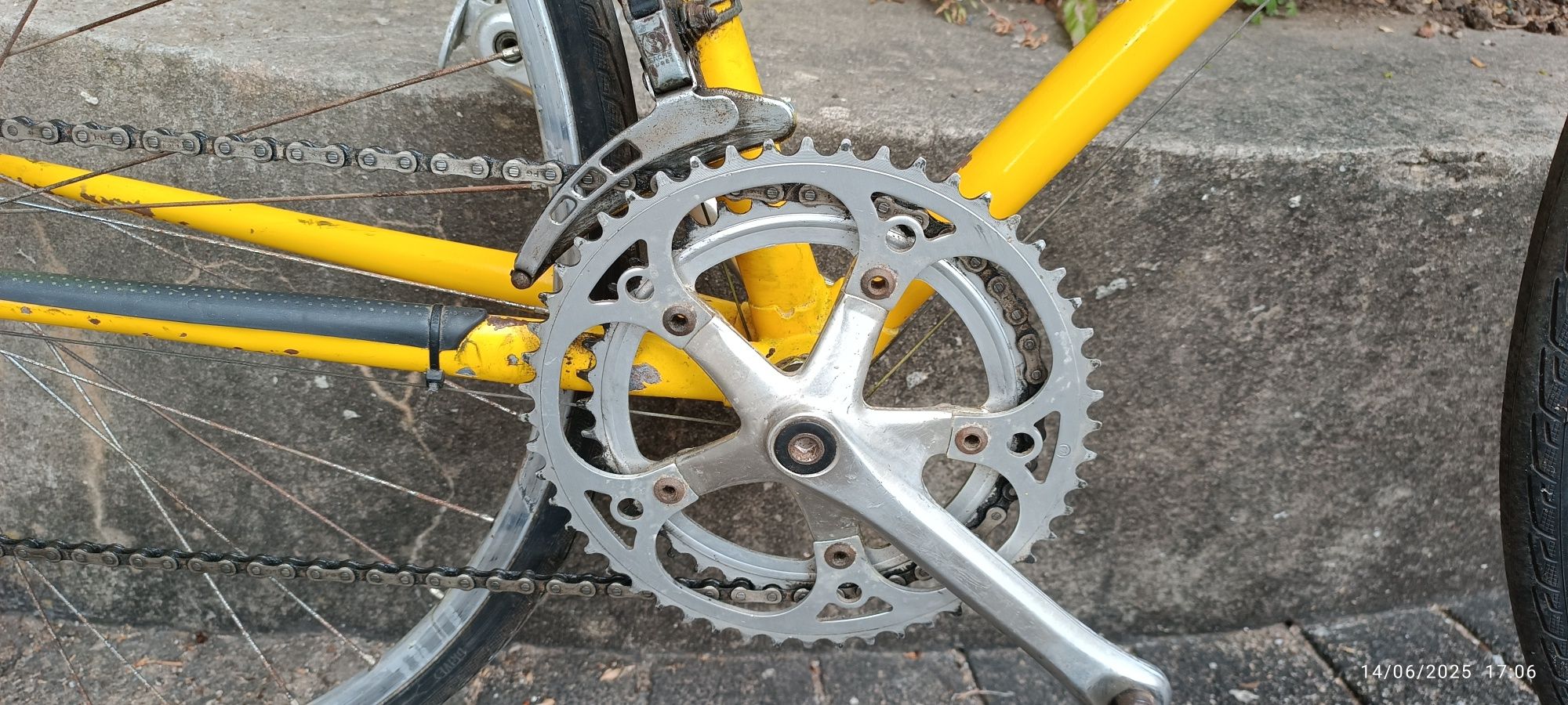 Bicicleta antiga Altis