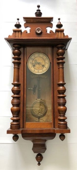 Sprzedam niebanalny zegar ścienny Antyk z mechanizmem DRCM