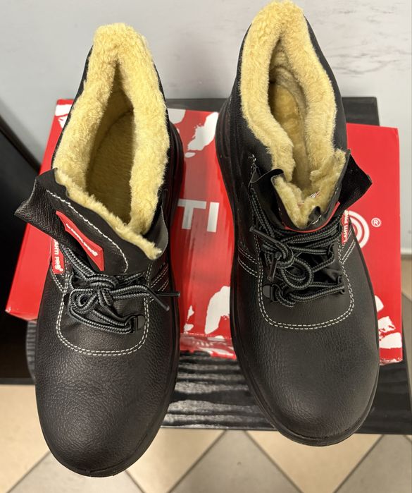 Buty ochronne ocieplane skórzane S3 SRC LAHTI PRO