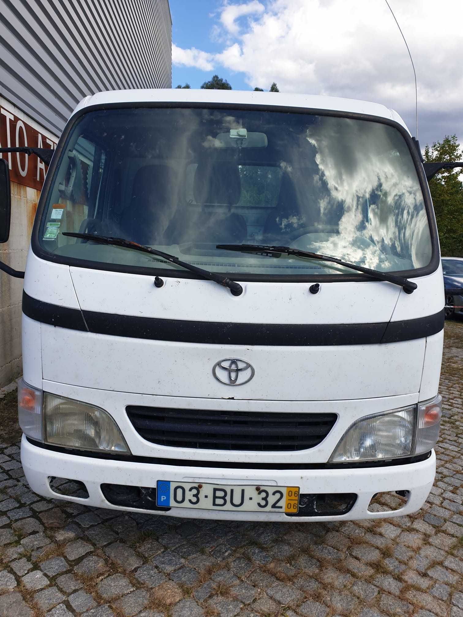 Toyota Dyna 2.5 d4 Iva dedutível