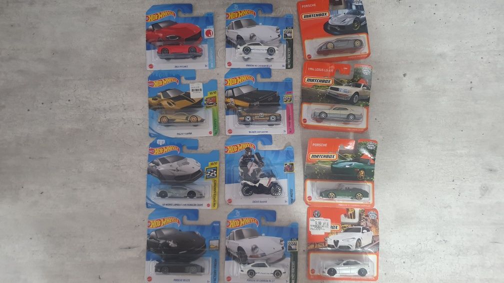 Hot wheels na sztuki 100 otwartych 50 w opakowaniach