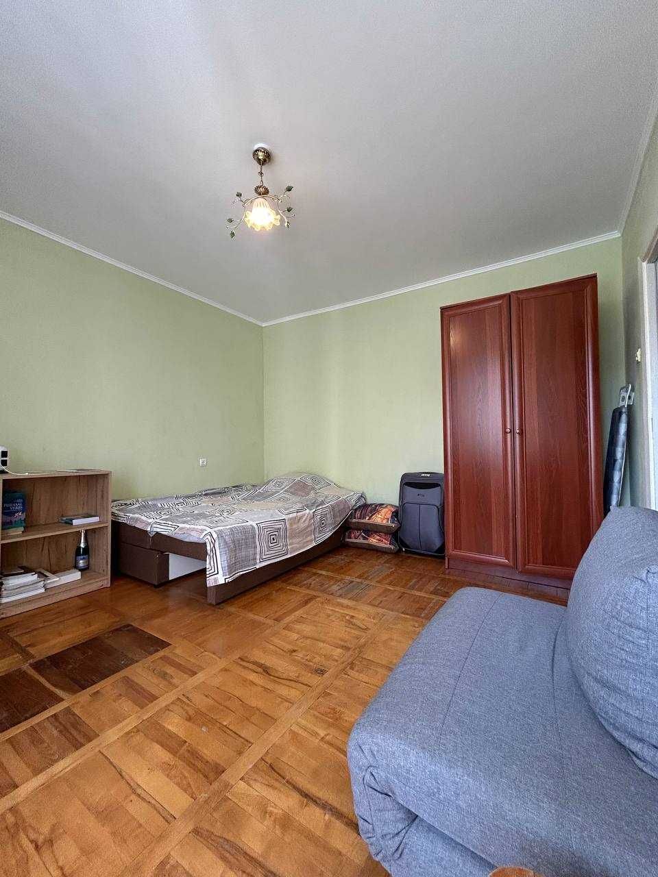 Оренда 1 кім кв по вулиці ВАРШАВСЬКА