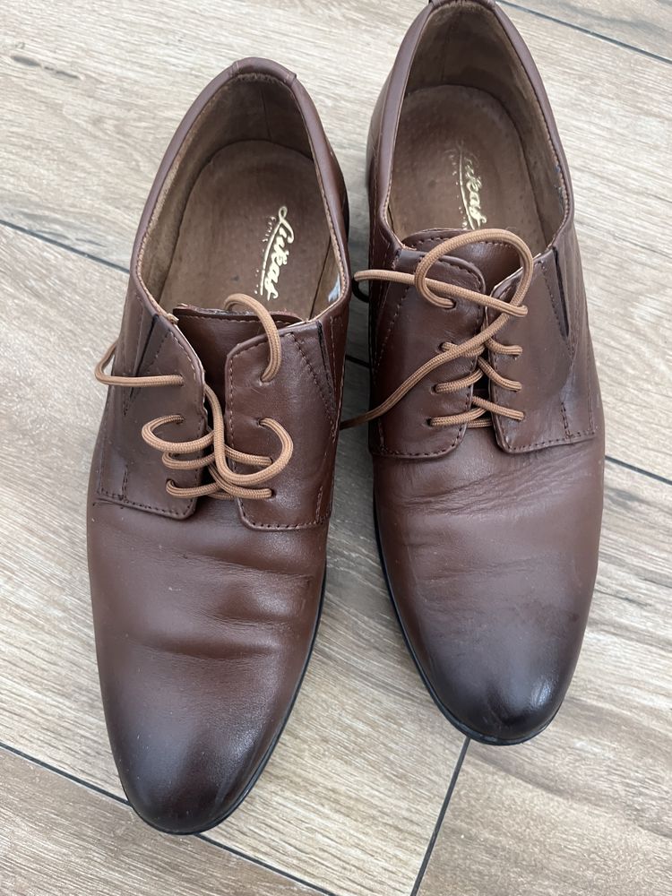 Buty chlopiece skorzane 37