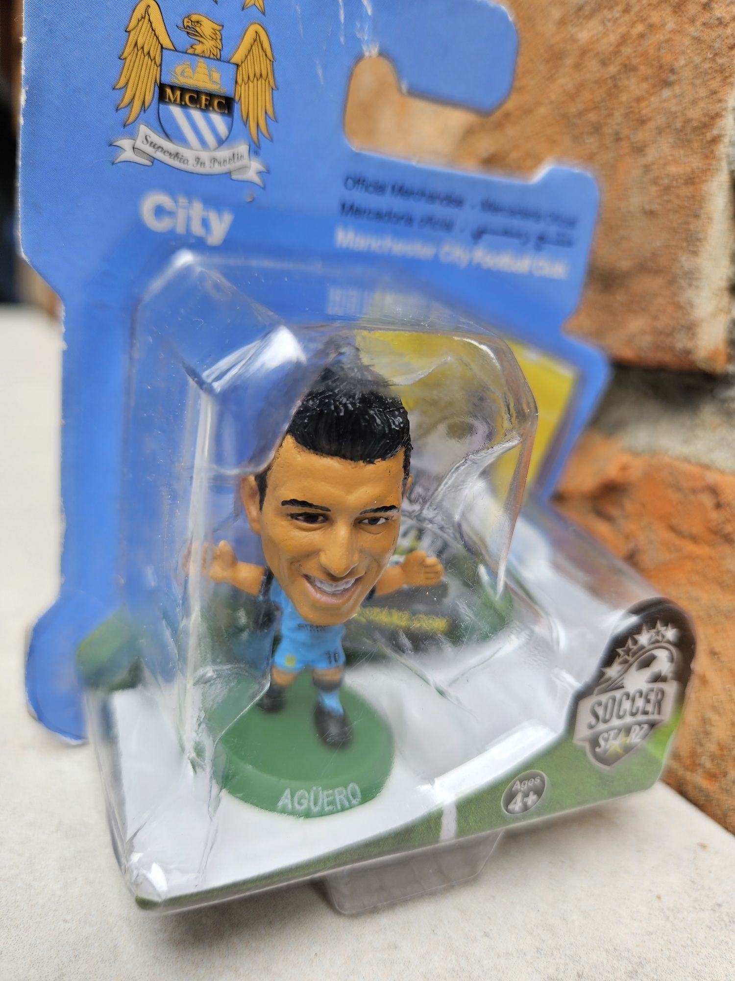 Figurka Agüero piłkarz Piłka Nożna + gratis naklejki #KupMiChceTo