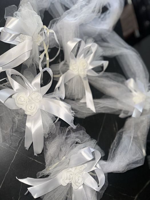 Свадебные украшения для машины