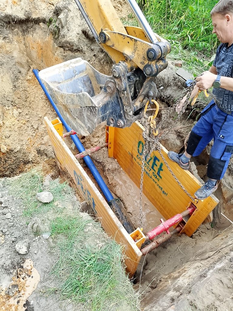 Przewiert sterowany,przecisk kretem po drogami