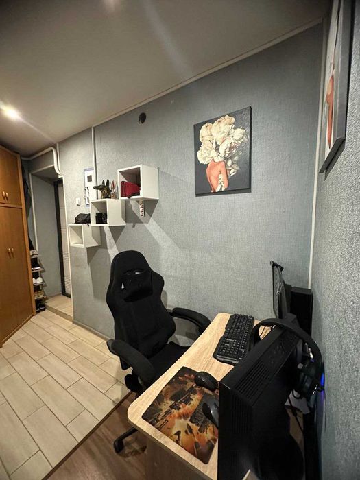 Продам реальную  1-комн.кв.Одесская 10 мин Мереф шоссе ,ул.Западная 56