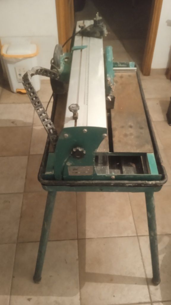 Máquina de cortar mosaicos